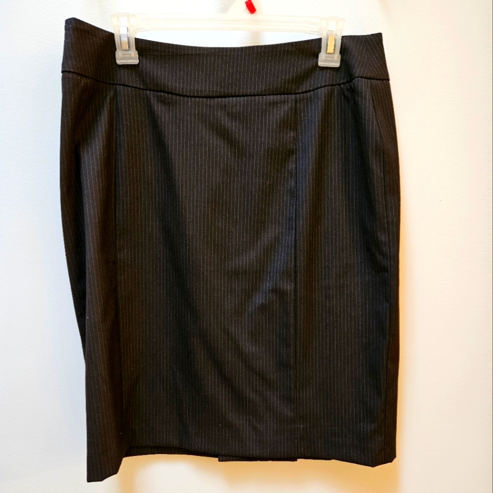 NWOT Black Pinstripes Skirt